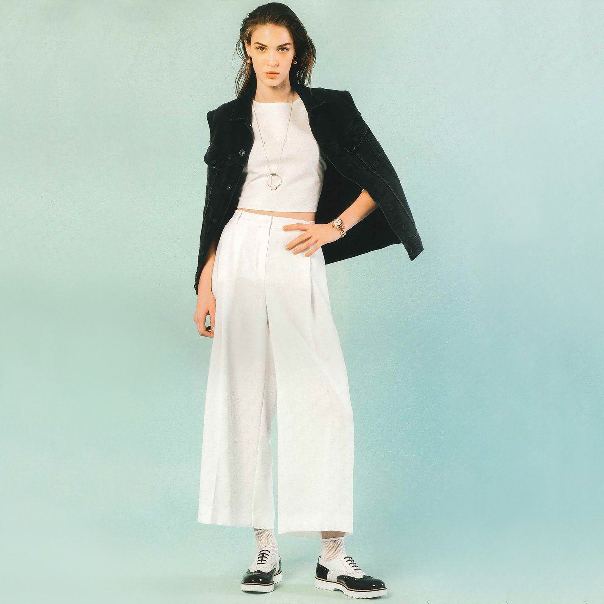 HoganBrand's tweet photo. The #HOGAN #SS16 #Route #H259 featured in @MarieClaire_gr https://t.co/ICzC39wjpS