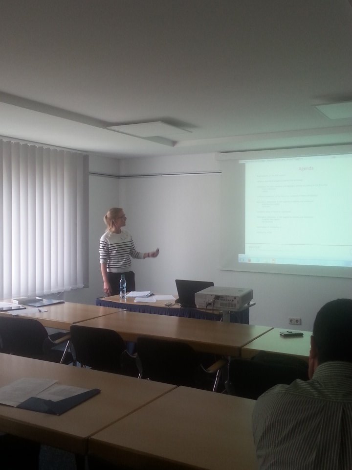 BECCLEtweets's tweet photo. BECCLE's @ingridbarlund presents Leniency at CLEEN's Workshop 2016 #competition #leniency #CLEEN #BECCLE https://t.co/ikn0lXfuRf