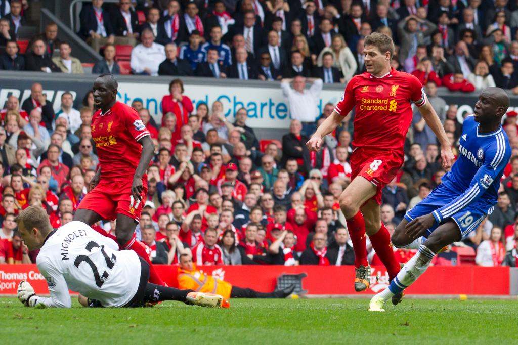  Happy birthday to Demba Ba! 