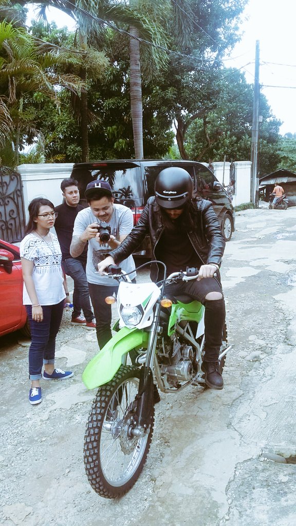 didevirzha's tweet photo. Kegiatan sore ini Dev,  tunggu hasilnya ya.. https://t.co/T1VtpAMrbE