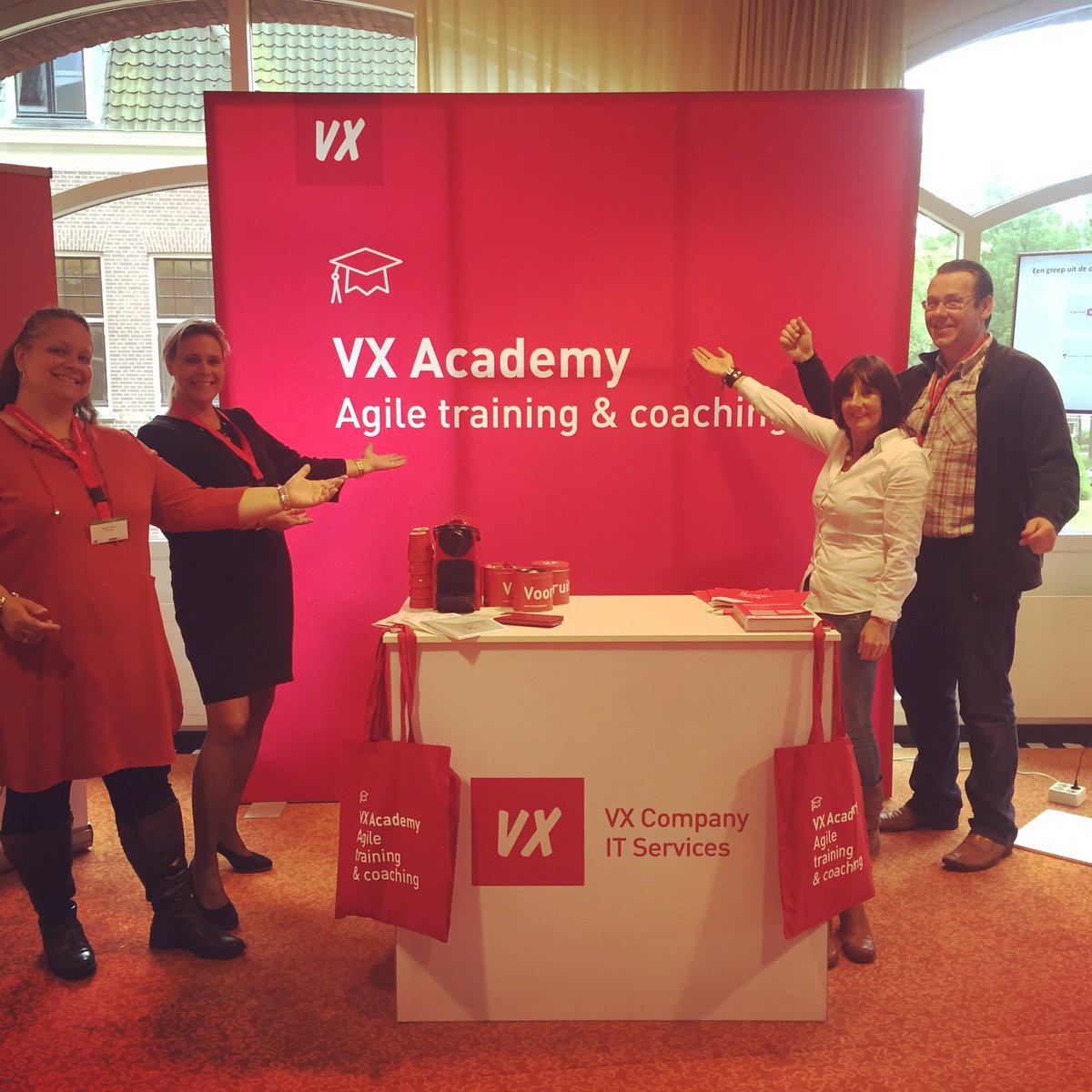 vxcompany's tweet photo. We zijn er klaar voor en hebben er zin in! Dagje PPM jaarcongres vandaag! #ppmcongresNL #eenvleugjevxcompany https://t.co/ANiATHxWfj