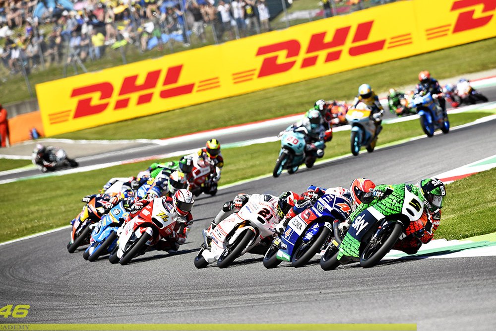 VRRidersAcademy's tweet image. Bellissima gara #Moto3 😱 Domenica all'#ItalianGP 📸👇💪
#Pecco21 3rd
#Nicco23 4th
#Bulegas 8th
#Migno16 10th
#Fenny5 NC