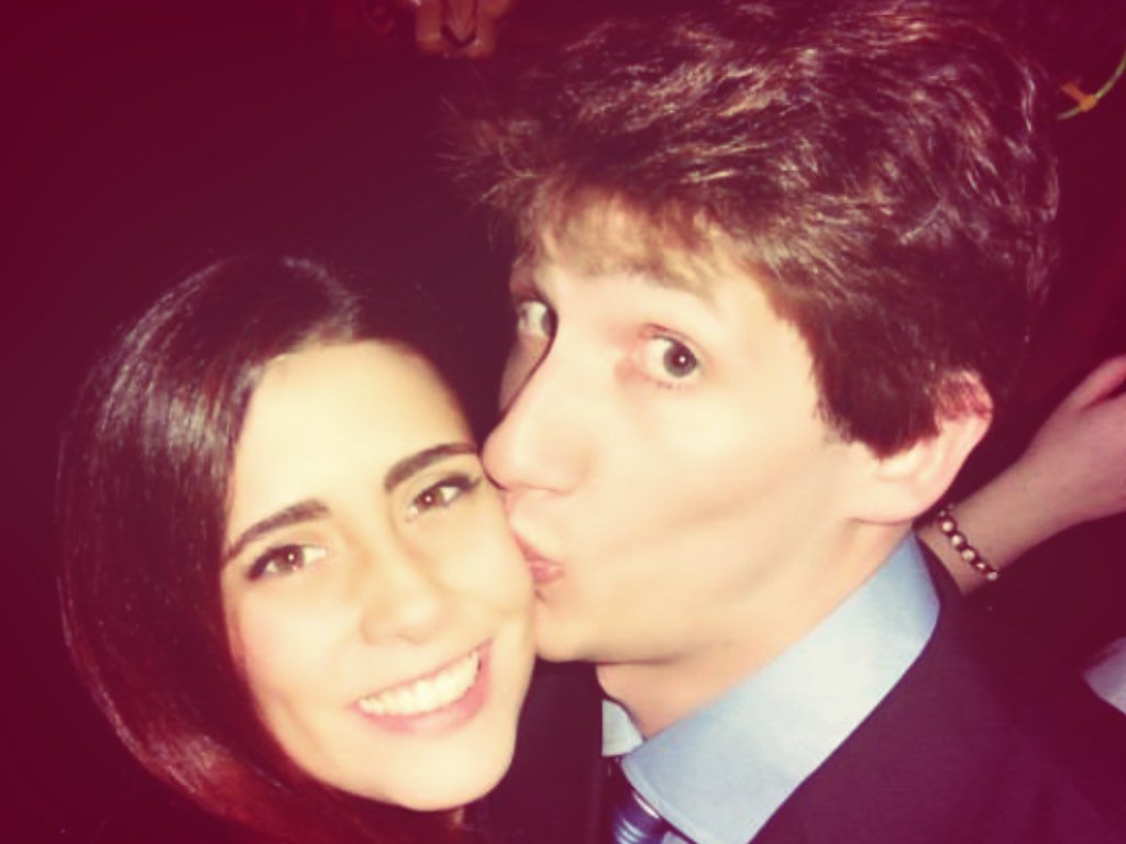 ferbardisa's tweet photo. Gracias por estos cuarenta meses a mi lado bonita! #tequiero #25012013 https://t.co/JkZ9MrbJ51