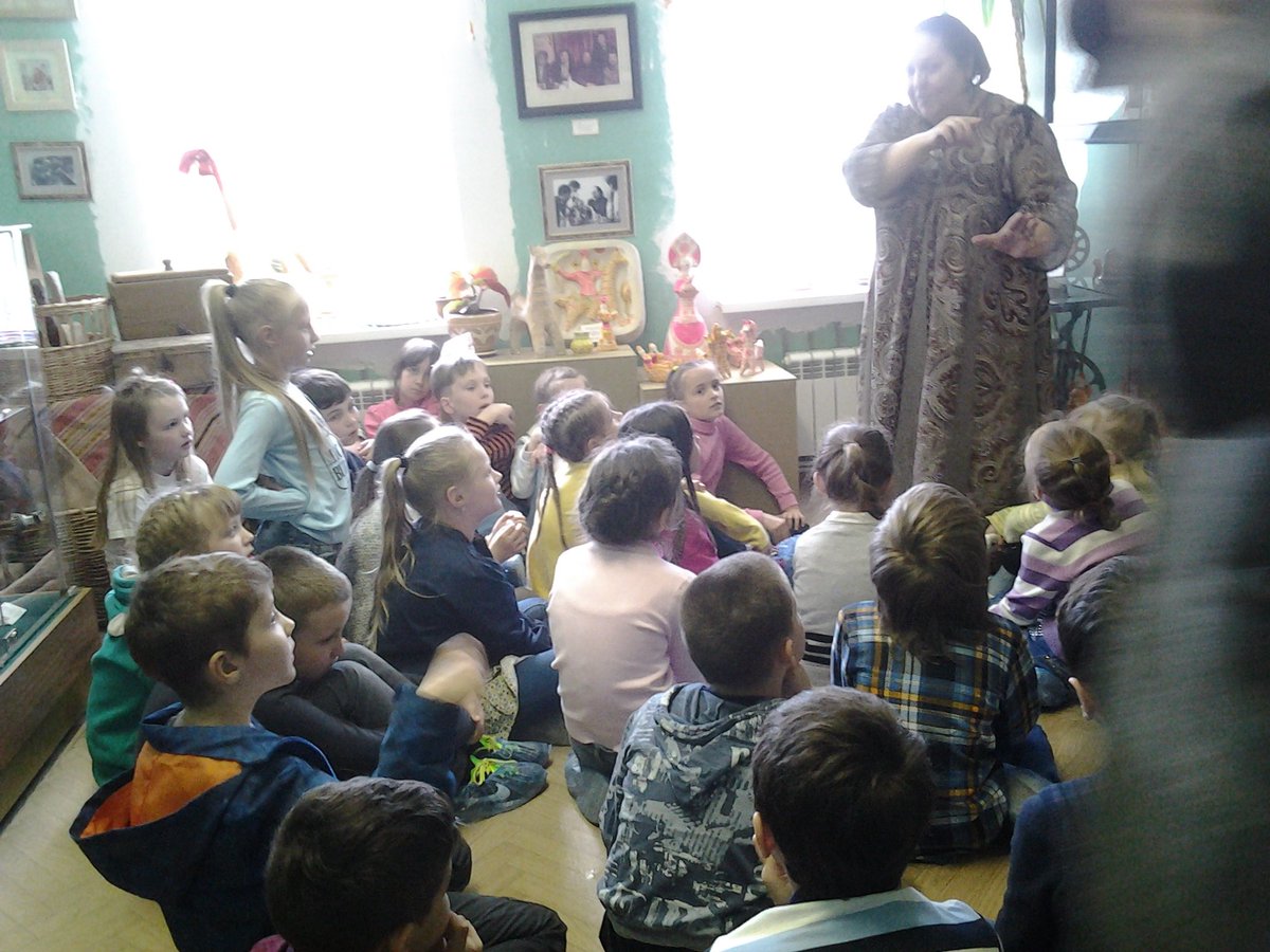 mol_71's tweet image. Помимо выставки, в музее проводятся интеракт мастер-классы. Особой популярностью они пользуются среди детей #Одоев