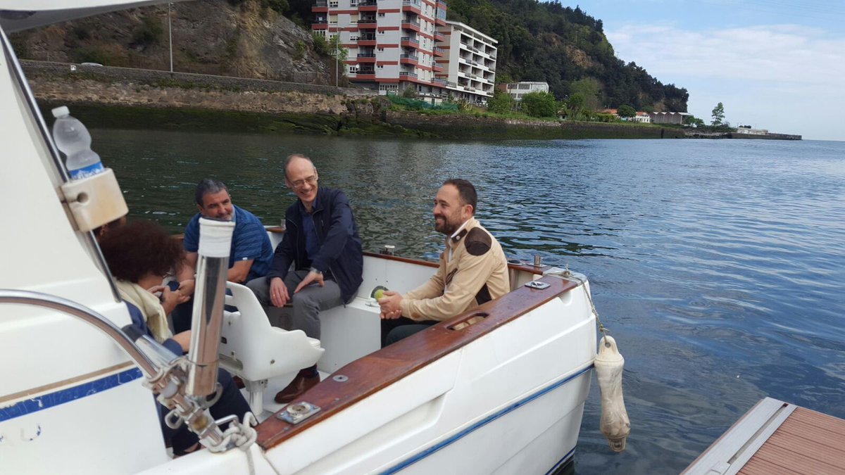 DebabarrenaTur's tweet photo. Asier Hilario-ren gidaritzapean, Sakonetara bidean @Geoparkea itsasaldetik ezagutzera! #Debabarrena https://t.co/ZstmOKWHp8