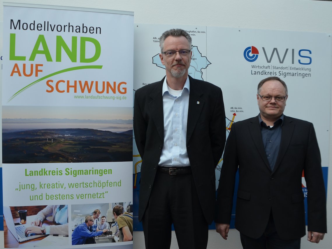 wolframhoepken's tweet photo. eBusiness-Lotse Sigmaringen (https://t.co/nQBbrAHVN0) gestartet - Artikel im Südkurier: https://t.co/KZbv15qMxm https://t.co/yE8kvqf8Eu