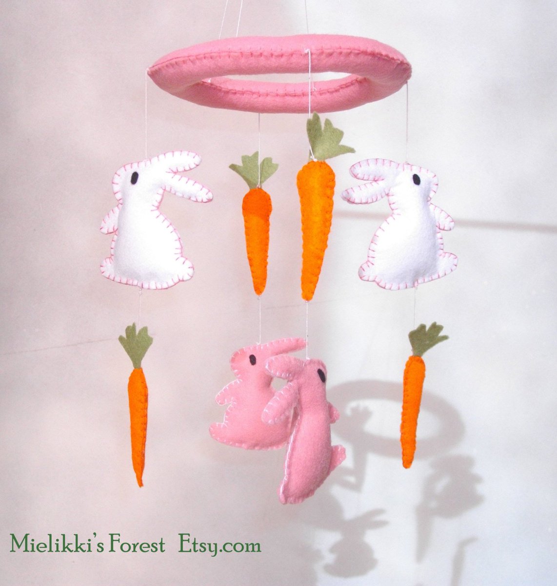 Maria26580's tweet photo. Pink Bunnies Mobile! https://t.co/b9DV5DCEo7 #ShoppersHour #CraftBuzz #Bunny #PinkMobile https://t.co/3BLRS8Hbk3