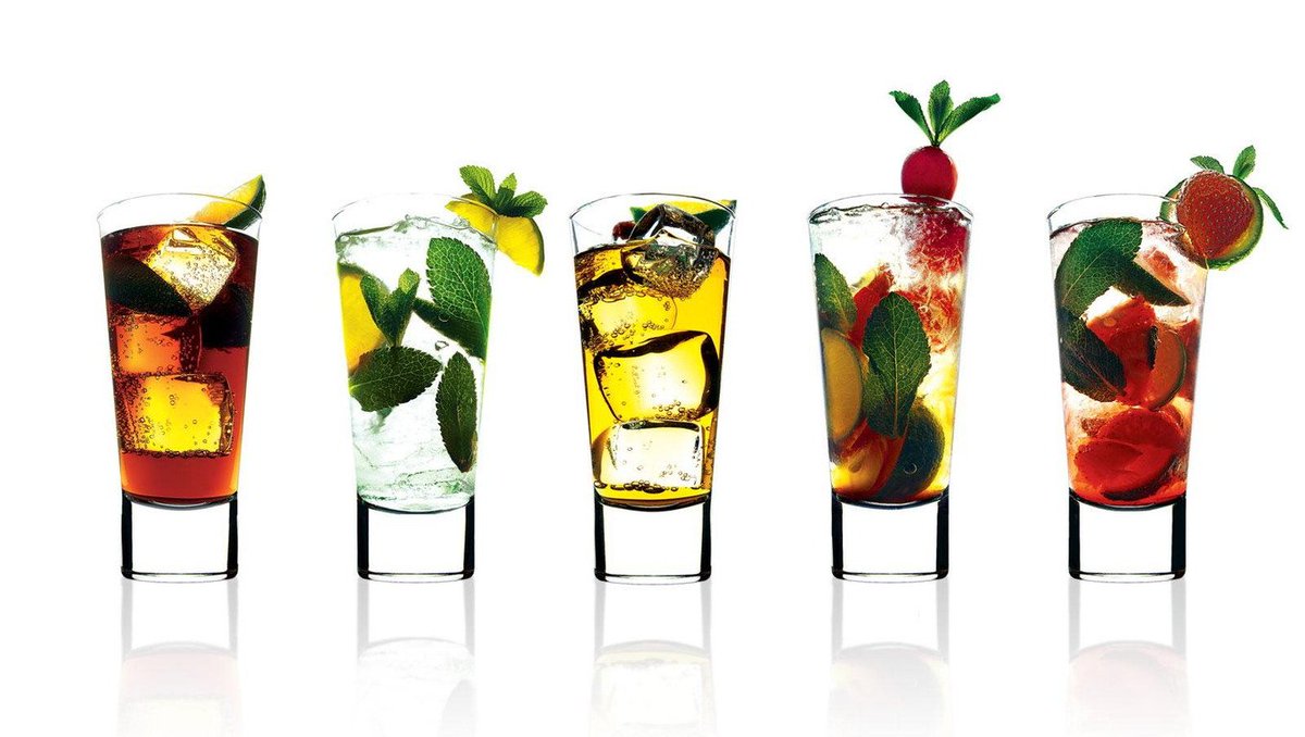 Socsimple's tweet photo. @SamsTavern what #cocktail do you serve most during the summer months? #socialsimplified https://t.co/uMJaPESXHK