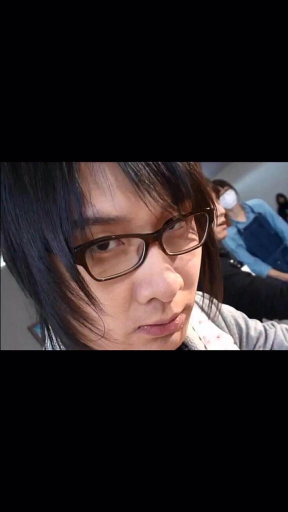 はなえぐ 前野さぁぁん お誕生日おめでと かっこよくて可愛くてイケボで素敵な前野さんが大好きです 茶髪 青カラコン コンタクトも ほんとにお似合いすぎて メガネも好き 大好きです 前野智昭生誕祭16 前野のmはドmのm T Co