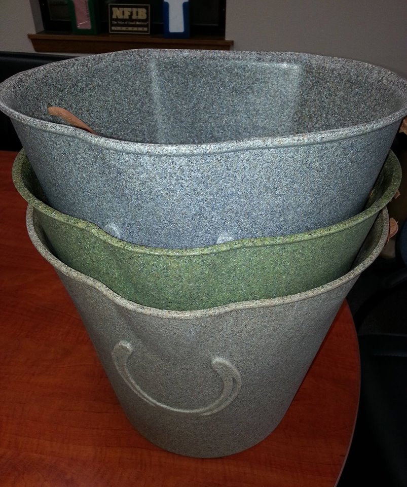 WinsellGranites's tweet photo. GRANITE IS BUCKETS OF FUN! #design #granite #rotomolding #madeintheUSA #funandfunctional #winsell https://t.co/E3te9ij2Pu