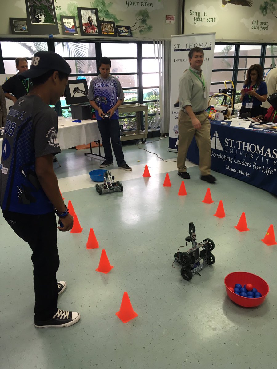 <a href="/dillardpanthers/">DIllard High School</a> demonstrating robotics for Career City <a href="/Dillardelm/">Dillard Elementary</a> #browardcodes #csforall