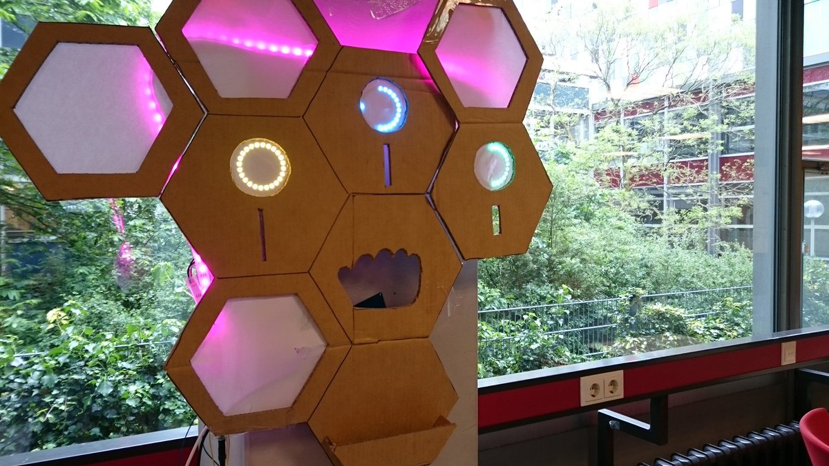 Excited to see what <a href="/Springlabnl/">Springlab</a> does? Join our "moving makes you happy" challenge <a href="/campusparty/">Campus Party</a> tomorrow!