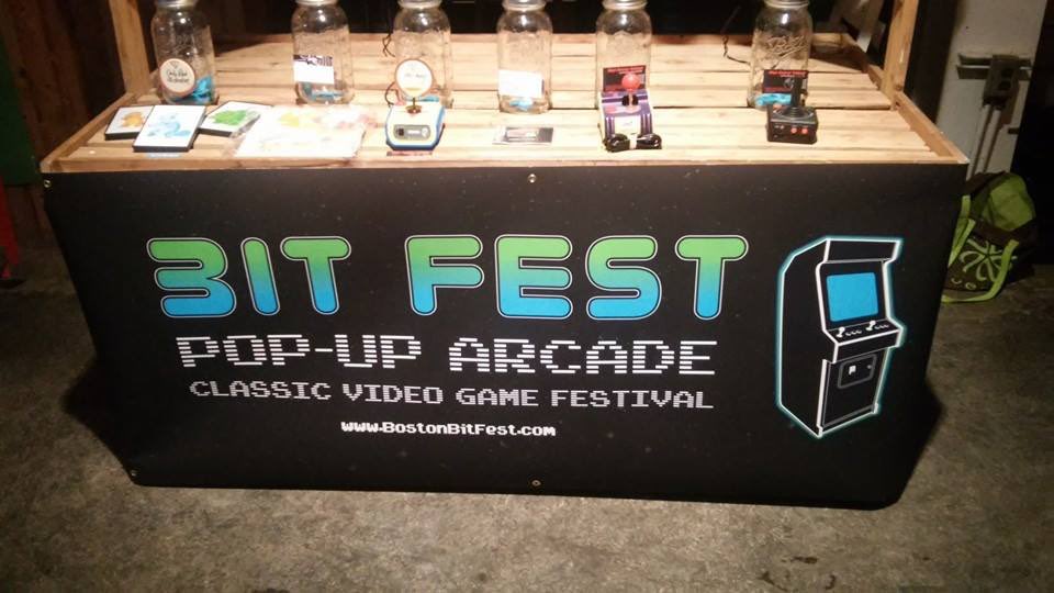 Retroware's tweet image. It's Brick and Mortar with @FirMattRW talking to Rob Hall of BitFest! @bitbarsalem retrowaretv.com/boston-bit-fes…