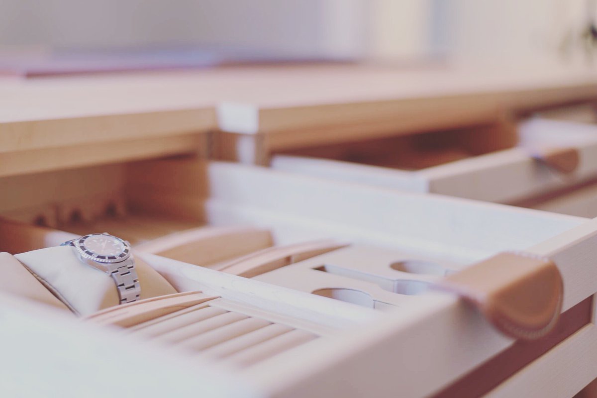 ChaplinPartners's tweet image. #78Chestnut master closet custom drawer detail. 78Chestnut.GreatEstate.com for details and 3D #Matterport tour.