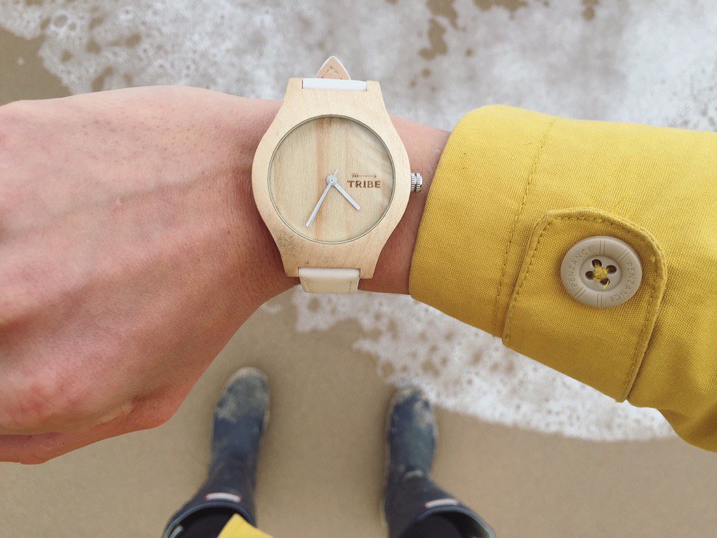 Freshen up #seeyououtthere 

The  "PEARL" wooden watch

10% Of with code "Welcometothetribe" tribehq.co