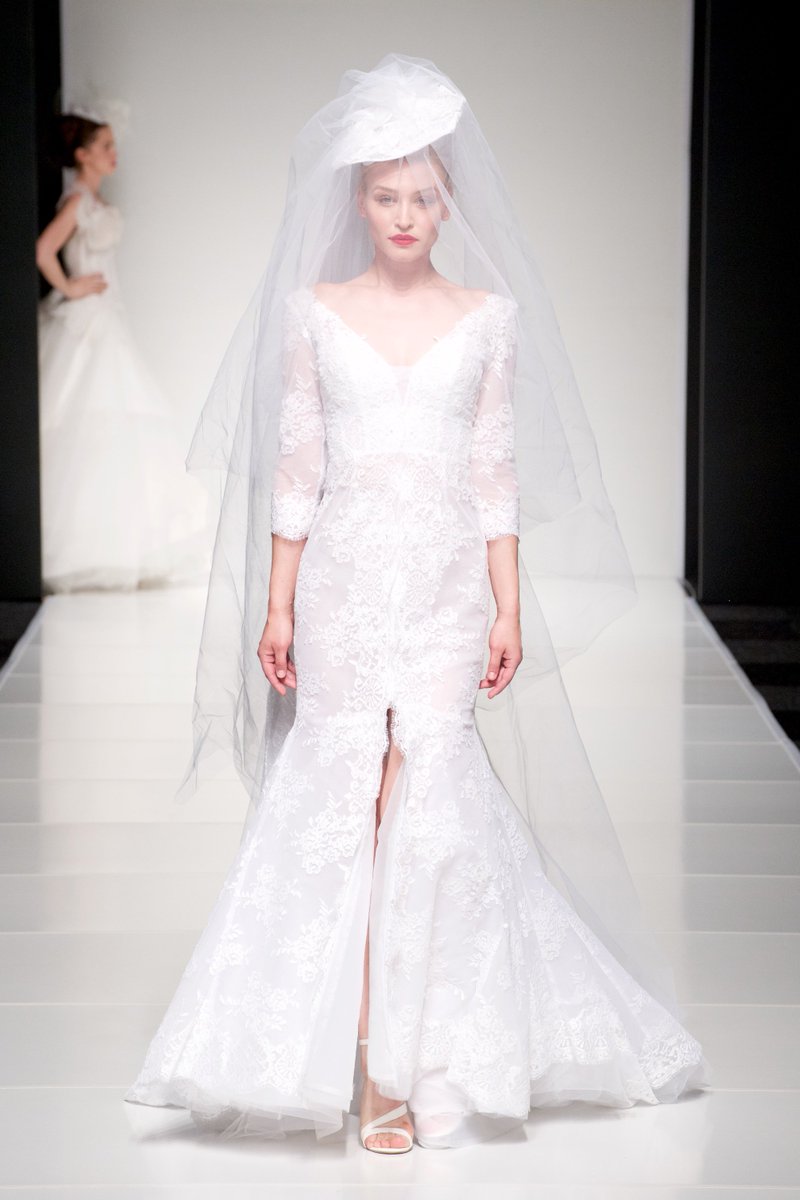 _walkinwardrobe's tweet photo. @CymbelineParis Elegant 2017 collection showcased @WhiteGallery catwalk https://t.co/wwxnGlRJGv #thewalkinwardrobe https://t.co/j9UGJfNnMv