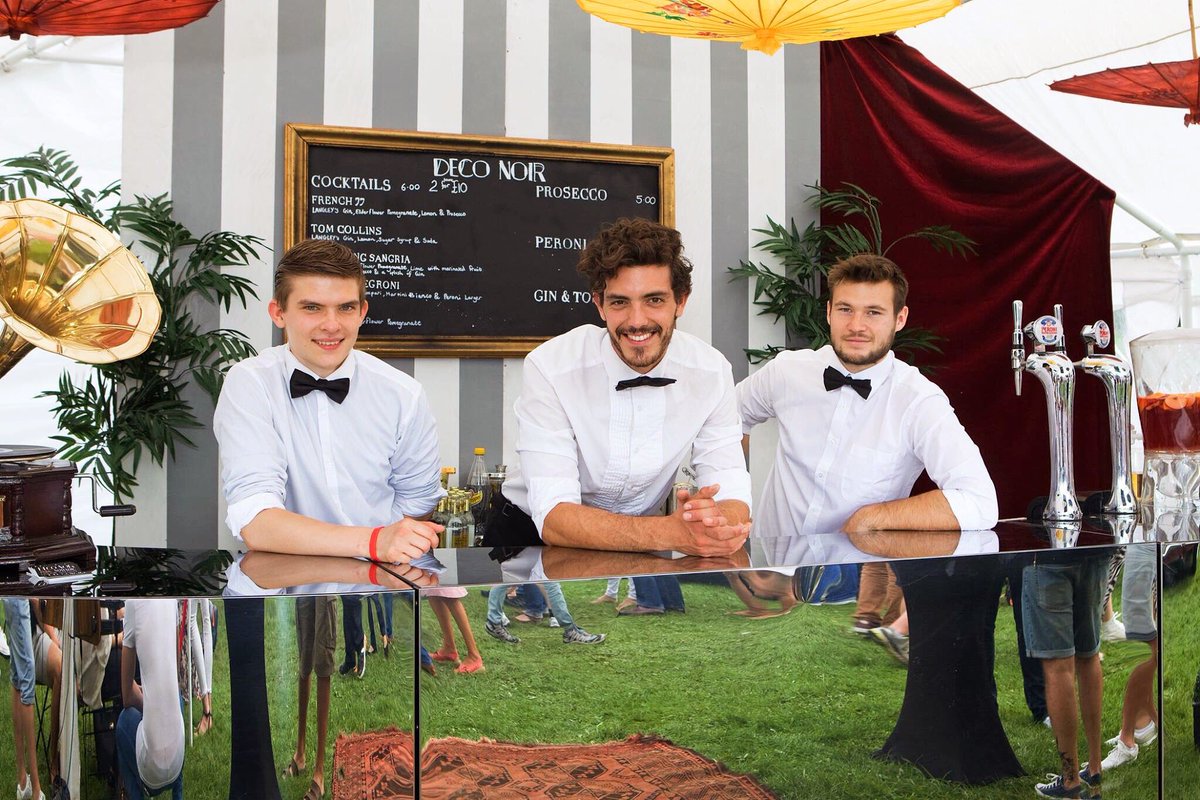 DECO BOYS taking over #FoodiesFestival Syon Park this May bank holiday!
foodies.seetickets.com/event/foodies-…
#DecoBar #cocktails