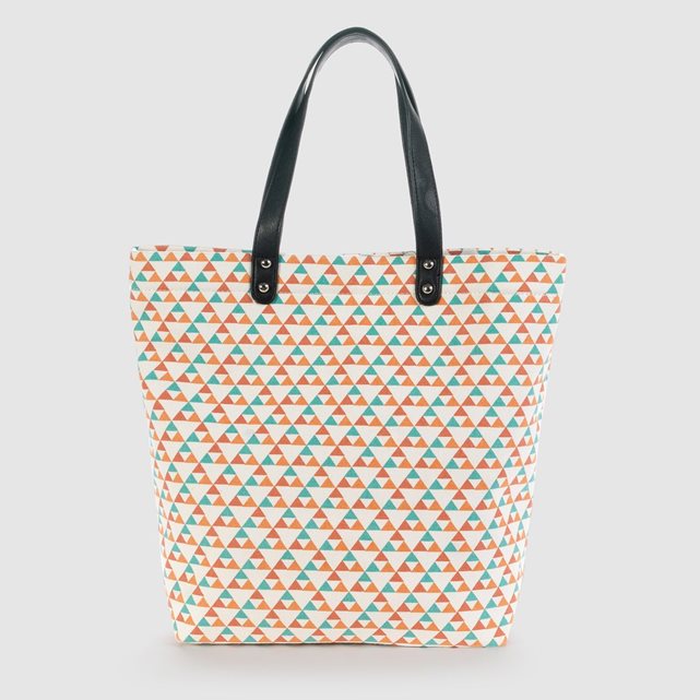 LaRedouteFr's tweet photo. #Battle de sacs ! RT pour le cabas fourre-tout ou likez pour le sac cartable ! https://t.co/Cyh0VAA77y 👜😍 https://t.co/zUbExKALH4