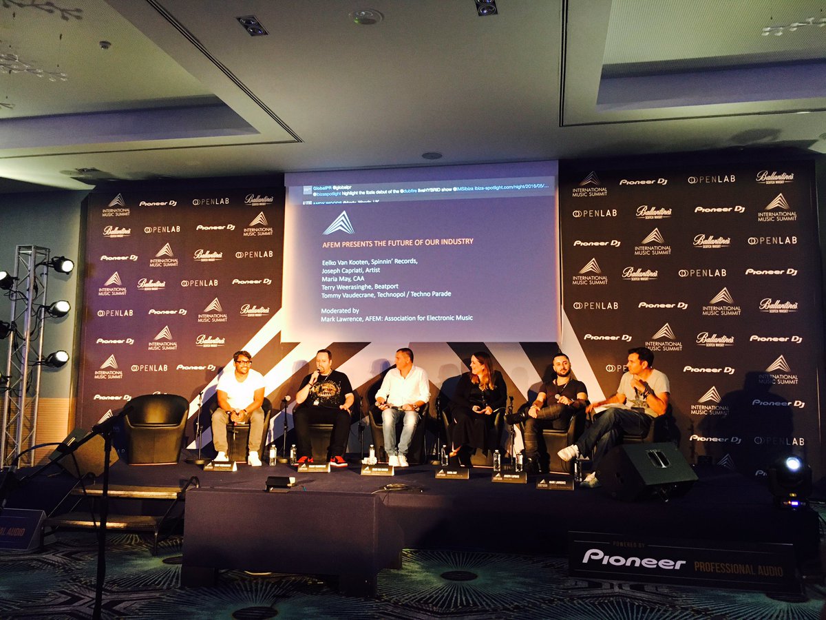 PioneerDJsounds's tweet photo. Discussing the future of our industry with @josephcapriati @Technopol @SpinninRecords @IMSibiza #IMS2016 https://t.co/c1WpPWsIcT