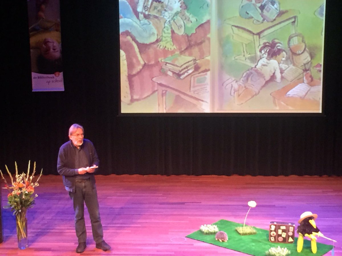 Auteur Jacques Vriens in ons Bibliotheektheater.  #conferentieleesbevordering