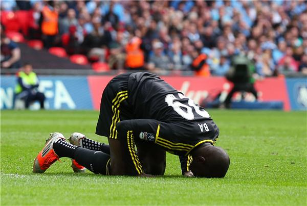 #BirthdayToday
Demba Ba | 25 Mei 1985