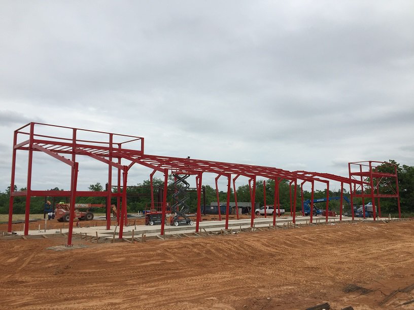 RBI_Structures's tweet image. New construction of upcoming @tommycarwash in Bossier City, LA.