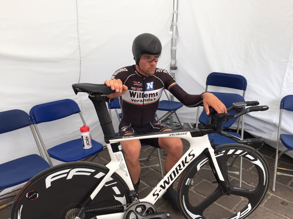 Oud_Account_WIL's tweet photo. De laatste man is @SanderCordeel #baloisebelgiumtour https://t.co/yUL93c6SRK