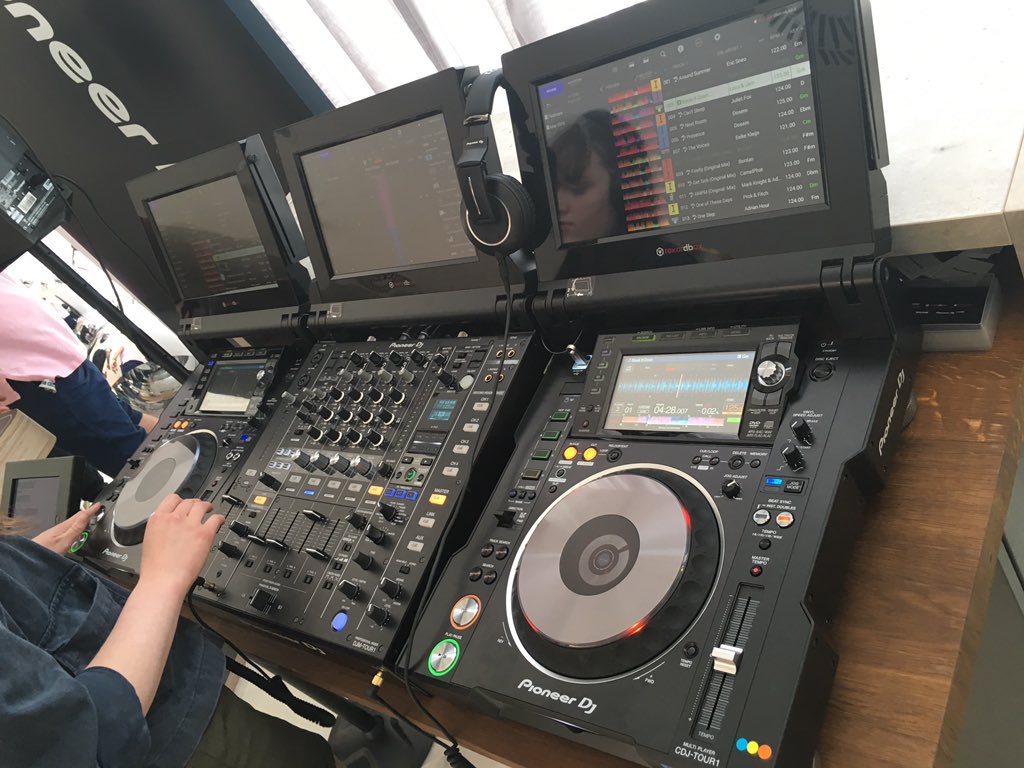 djmtour1 - بحث تويتر / Twitter