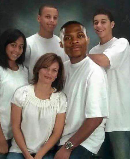 BrandoDonumbers's tweet image. You niggaz gone respect my nigga Westbrook mind or else he gone beat👊👊that Ass #FATHERSTYLE