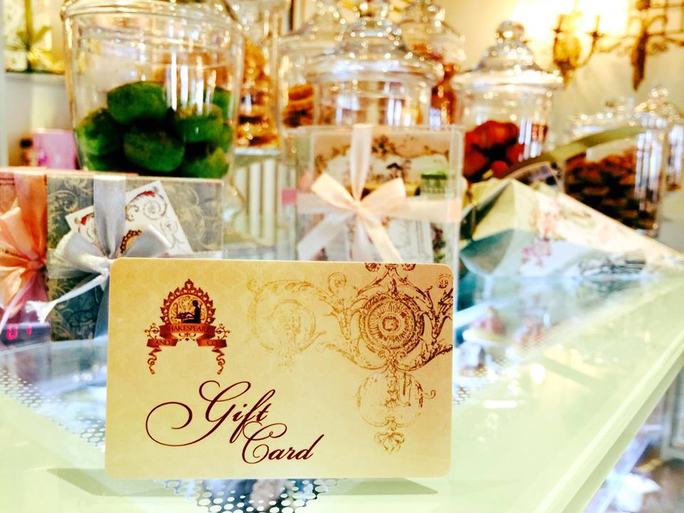 shakespeareuae's tweet photo. Get your #shakespeareandco Gift Card now from any of our branches or order it from https://t.co/ZiQSnvra9v #giftcard https://t.co/GQJyFnadGs