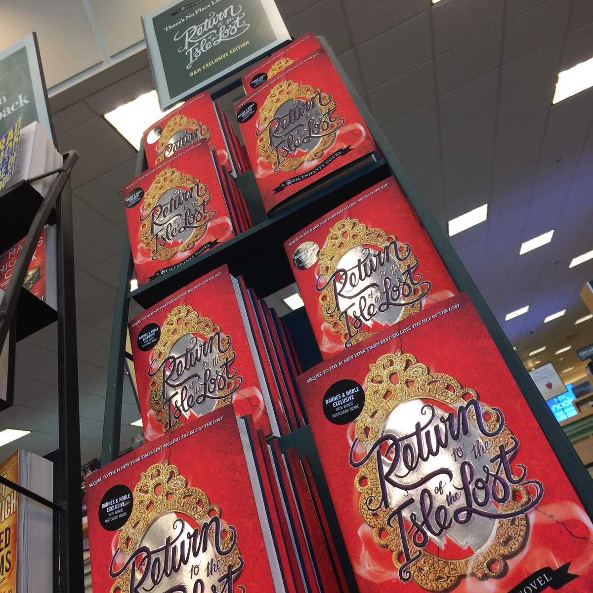 Descendants Book Series Barnes And Noble Disney Channel