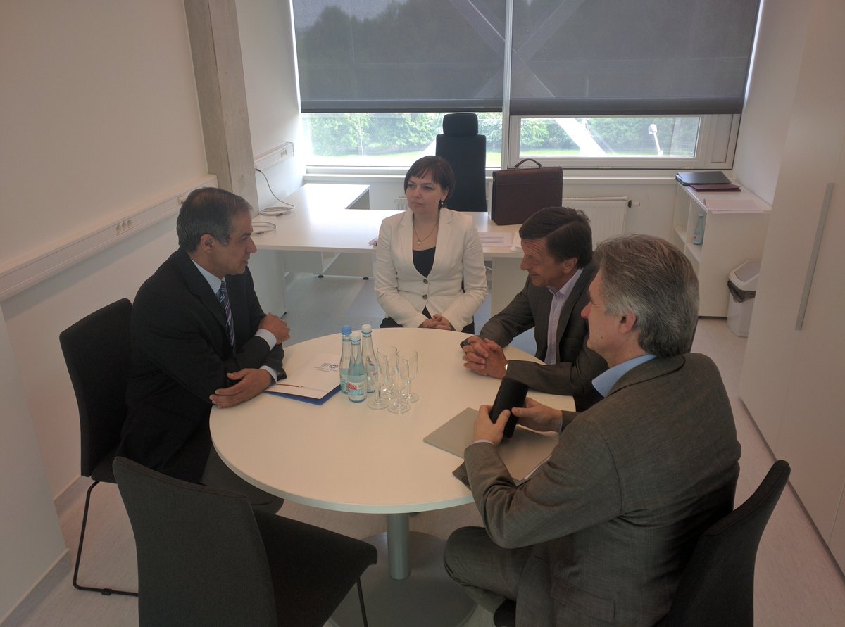 Met w #Israel ambassador to #Lithuania Amir Maimon, had a good talk abt existing &amp; future cooperation @KTUnews