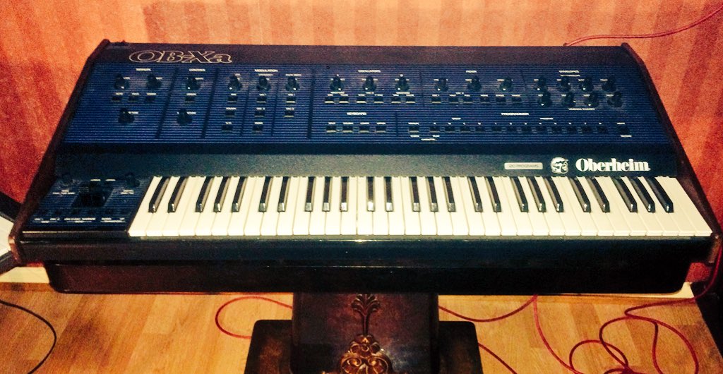 BFrxta's tweet photo. Recording Oberheim OB-Xa!!
Classic!!  #OberheimOBXa  #vintagesynthesizer https://t.co/acROuvO813