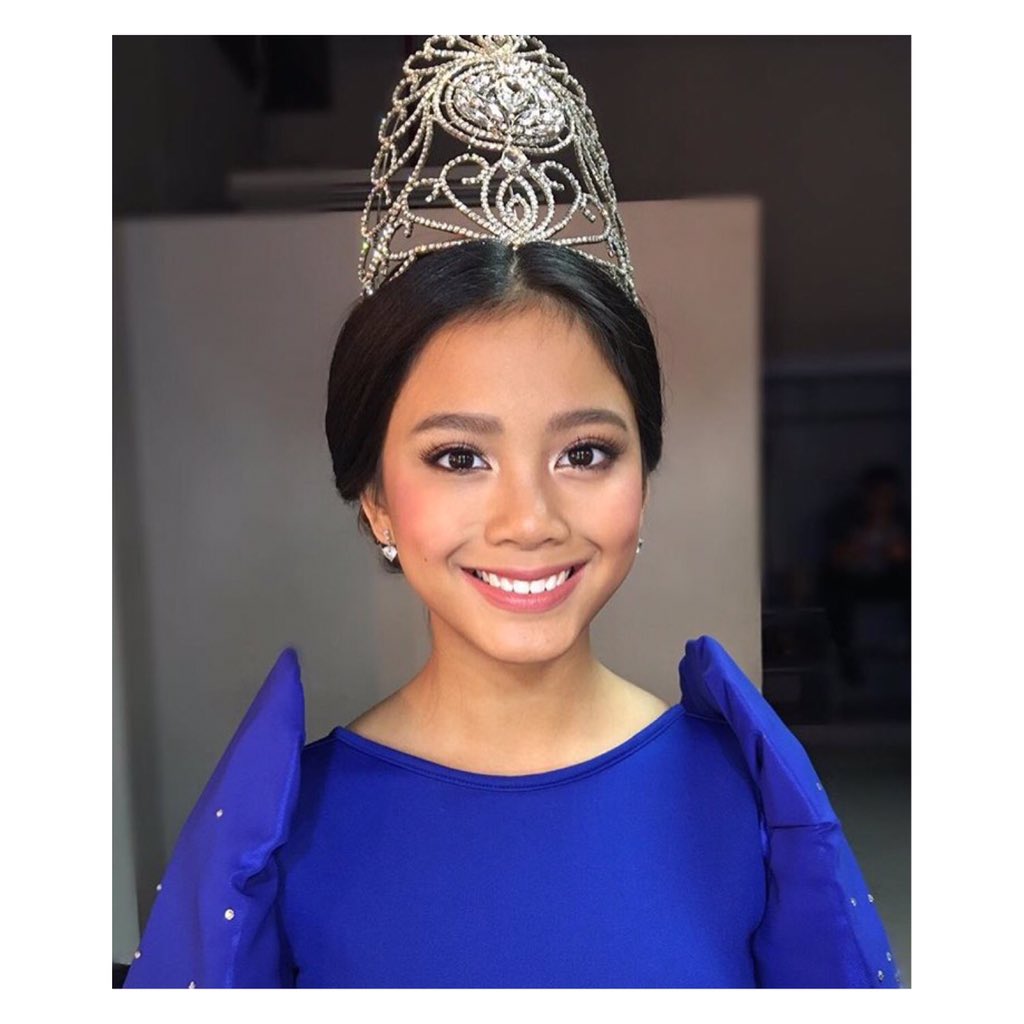 keirahair's tweet photo. Teen singer-songwriter @ylona_garcia stands out w/her morena beauty #santacruzan #ASAPForTheWorld β€οΈ @juliafreshhh https://t.co/tlcVlWLBLi