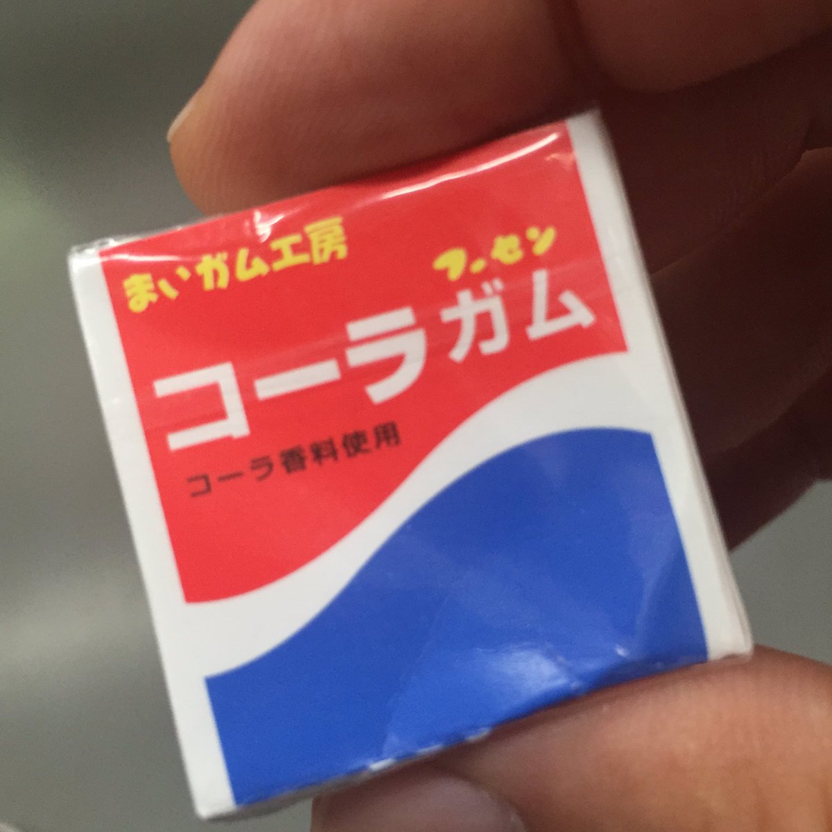 ryuji_tokiwagi's tweet image. 個人的de:code 2016ノベルティNo.1 は、マルカワのフーセンガムのコーラ味（←ここ重要‼︎オレンジ味とかじゃない） × kibanaに 2016票‼︎ #decode16