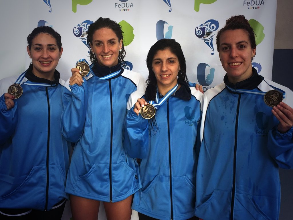 MoranoManu's tweet photo. Medallas de oro y bronce primera jornada natación. Vamos por más!! #jusba2016 #UNC https://t.co/6SDWpuMX2w