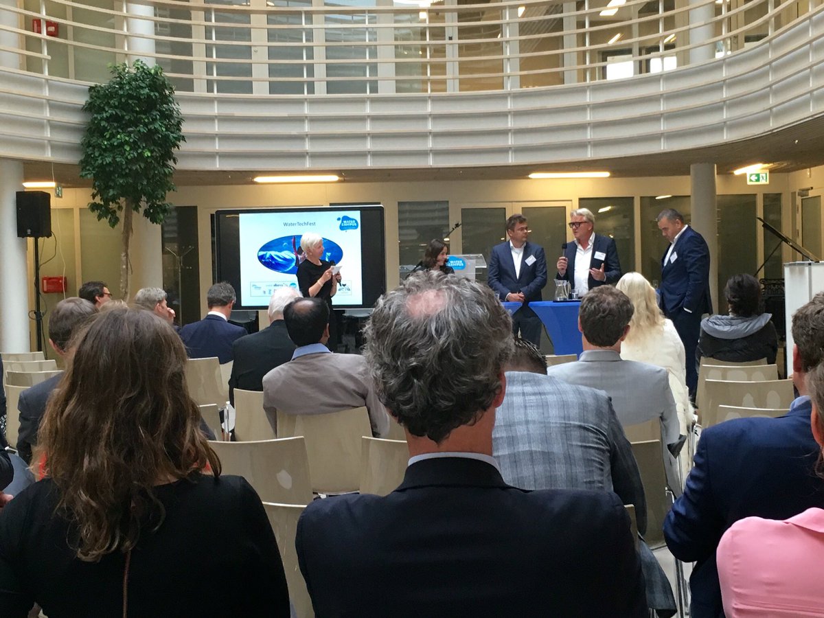 aquarobur's tweet photo. Final panel discussion at #WaterTechFest. Many new, interesting connections has been made. Thanks @Watercampus! https://t.co/g45y6WR6M3