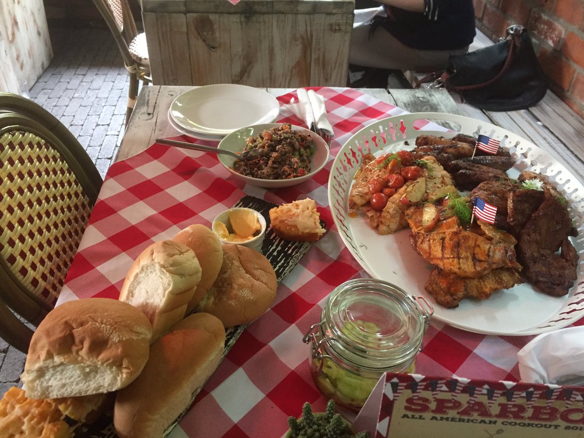 Edition247's tweet photo. #SPARBQ2016 was all about the food and vibes. Thank you @SPARNI https://t.co/ncVljX8drD
