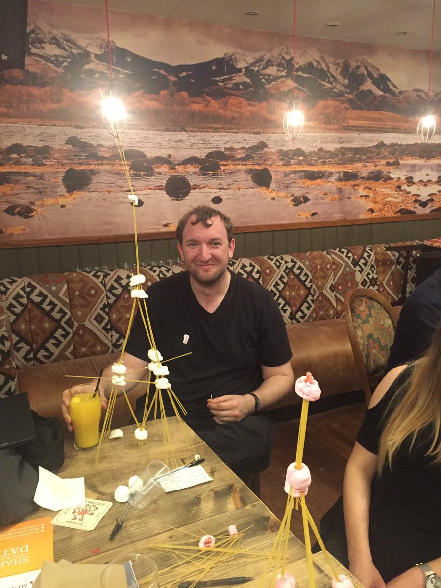 STEM_ON_Notts's tweet photo. I think we have a winner #towerbuilding #pint16 #scienceindesign @pintofscience https://t.co/4zI9W9thqU