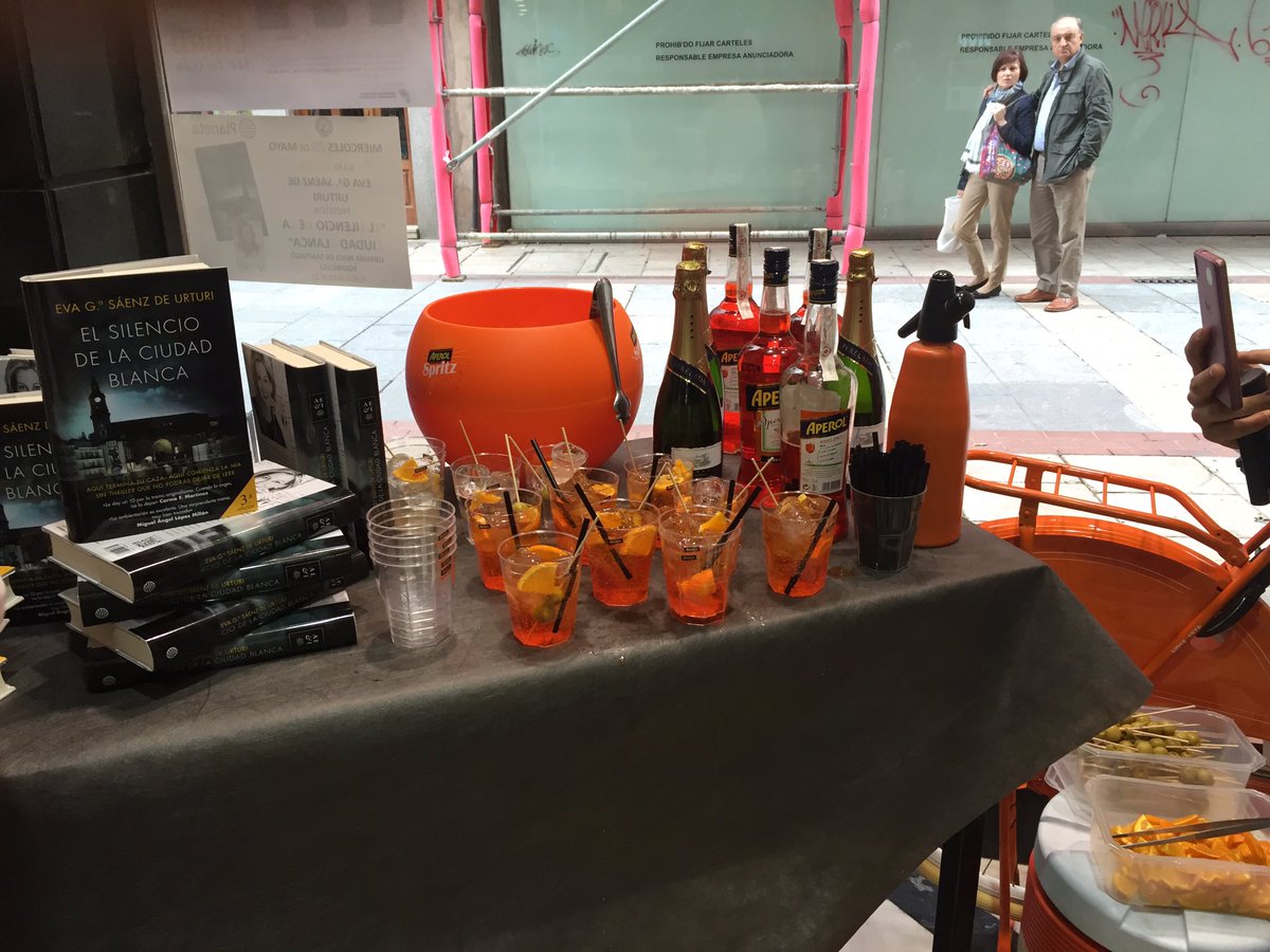 APEROLIZANDO con una gran escritora