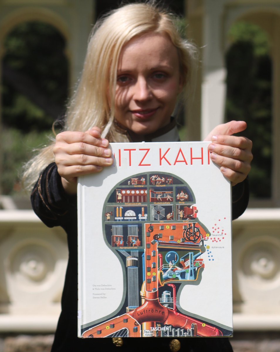 annavitals's tweet photo. When people ask me who the father of #infographics is, I say Fritz Kahn.
His work fuses both art and structure. https://t.co/LSci9jXTW7