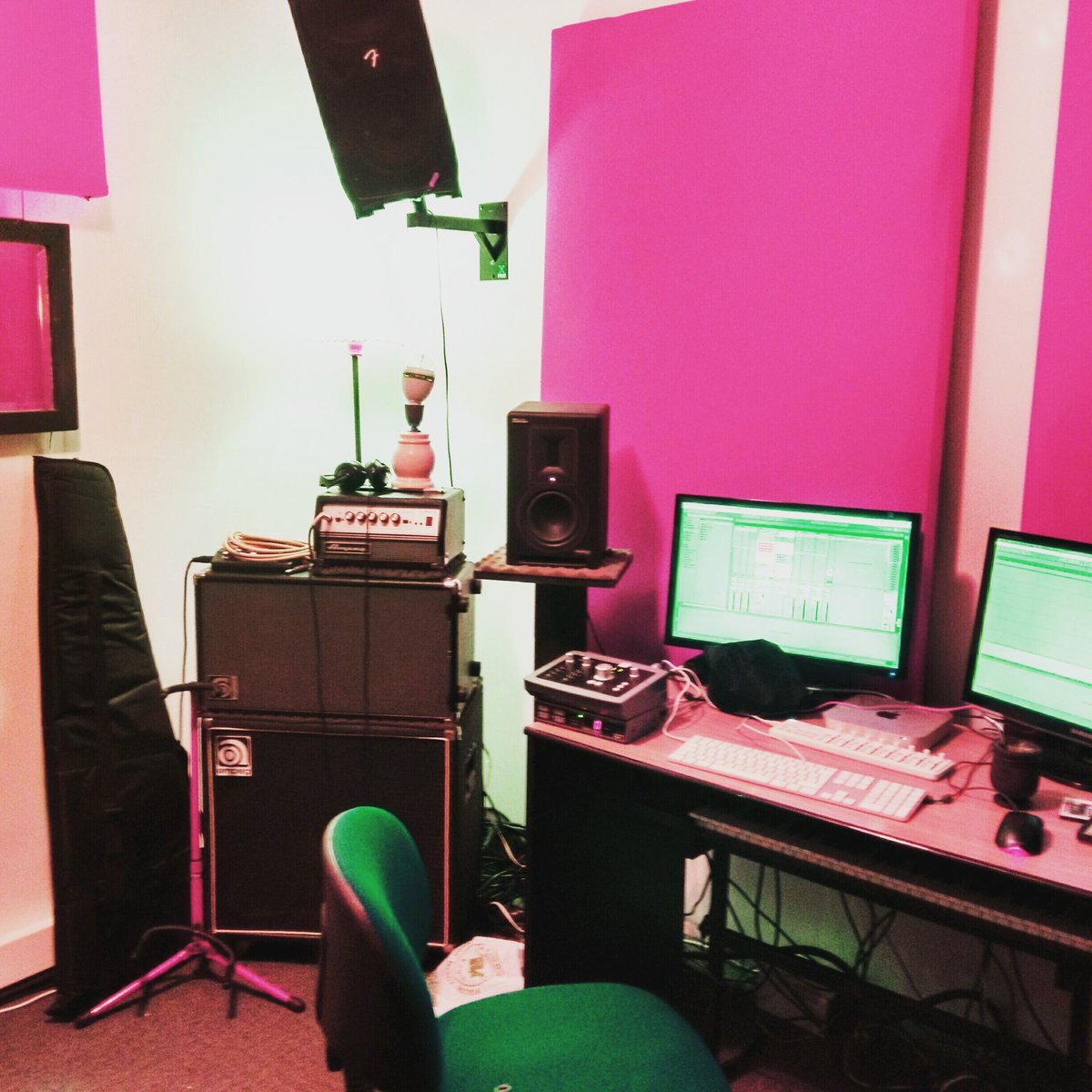 EstudiosDig's tweet image. 25 de mayo viva la Patria en Estudios Digitales!