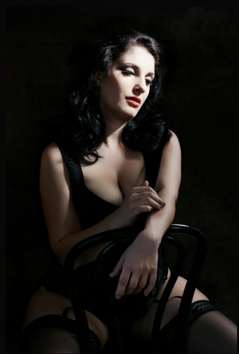 SanctuaryLAX's tweet photo. #submissive @Pro_Sub_Bella Walk-Ins
4pm-9pm 10914 S La Cienega Blvd Lennox, CA #BDSM 310-910-0525 book @DirkHooper https://t.co/RWNoG2Jasu