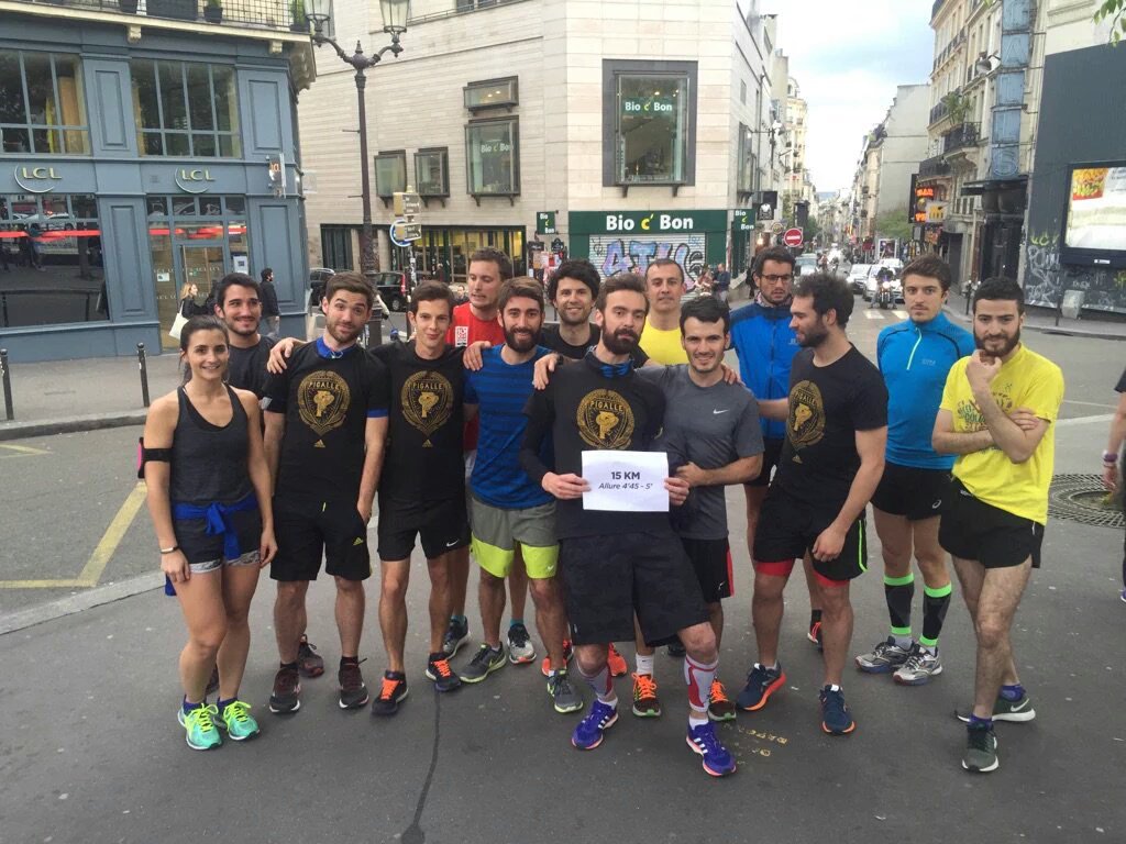 CarolineGGT's tweet photo. Big kms = big team !  #WhyIRunPigalle #whyirunParis https://t.co/QbY0taTiGB