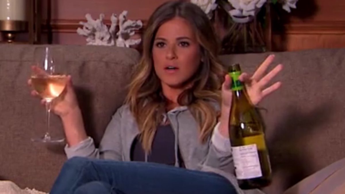 LiveKelly - The Bachelorette Season 12 - JoJo Fletcher - FAN FORUM - Discussion - *Sleuthing Spoilers* - Page 5 CjUCPARUUAE4TUe