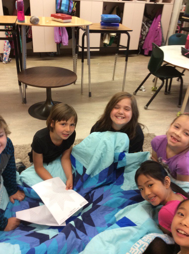 pdale2kids's tweet photo. Learning about the significance of the star blanket! #8pointedstar #respecthonourthankful https://t.co/zfZRwYl8Sh