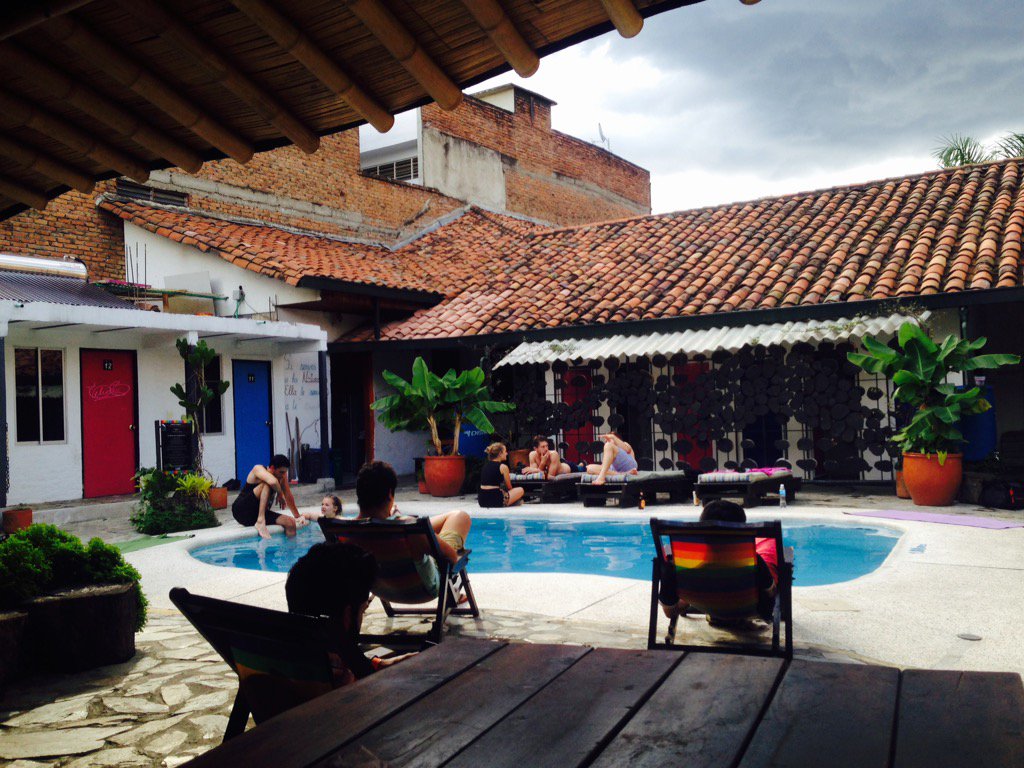 TashaOnwuemezi's tweet photo. Forgot to update #livingthatholidaydream #colombia #nevercomingback #exceptiam #crycrycry https://t.co/t4b2m22gfh