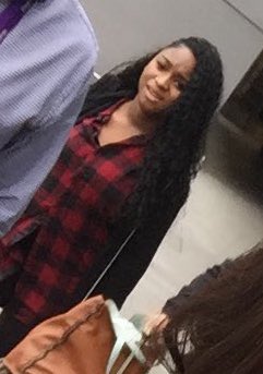 5hareonpoint's tweet photo. Guys. Normani wasn't ready. This is very rare. RT for good luck https://t.co/tMzFrXVvC9