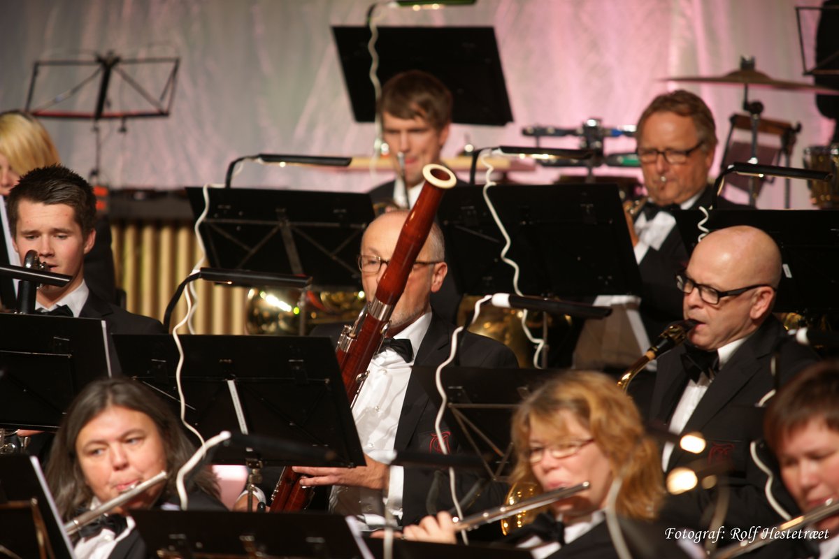 Er du klar for nye utfordringer sammen med oss i Strusshamn Musikkforening?
Ta kontakt: strusshamnmusikkforening.no