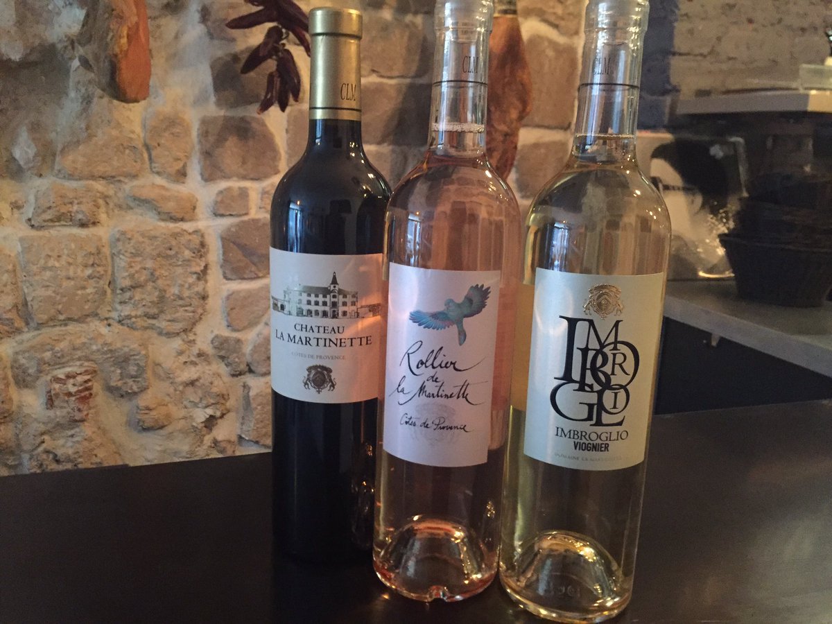 ReddparisWine's tweet photo. En blanc, rose et rouge! Château #Martinette à goûter chez #redd #baravins #reddwinebar https://t.co/WuOXASzMqA